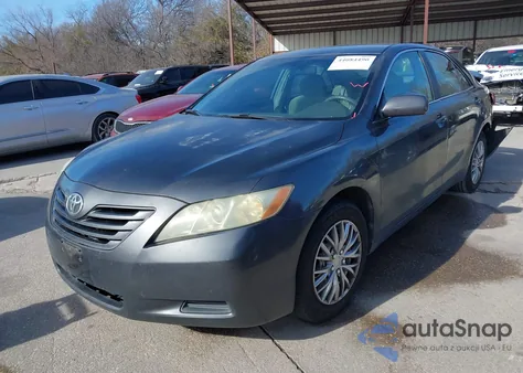 2007 Toyota Camry Le z USA, uszkodzony, nr VIN 4T1BE46K67U626158